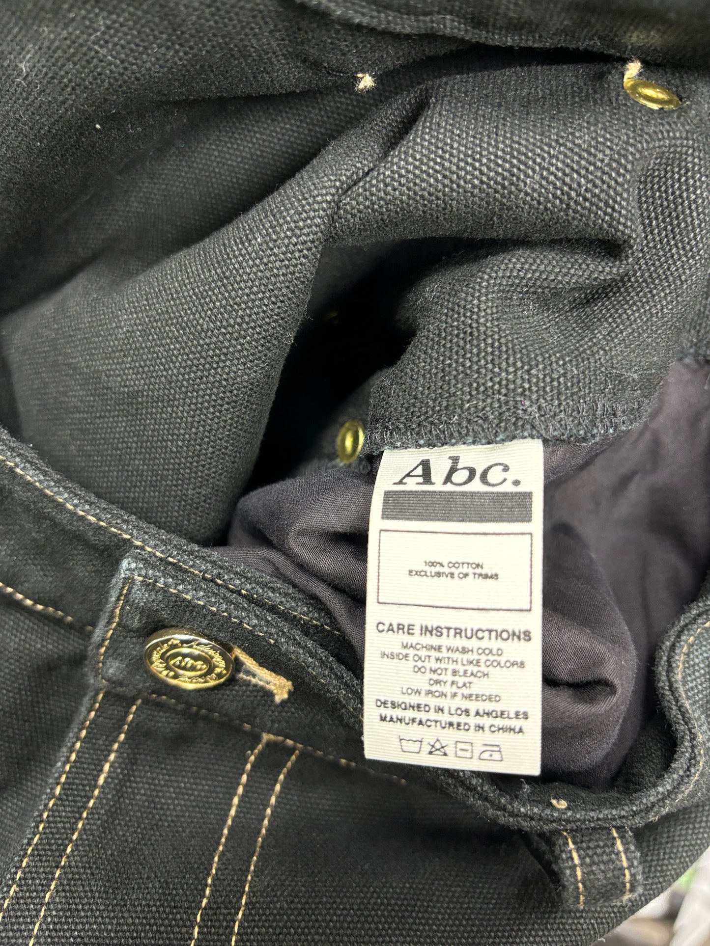 A.B.C. Double knee crossed shorts 34