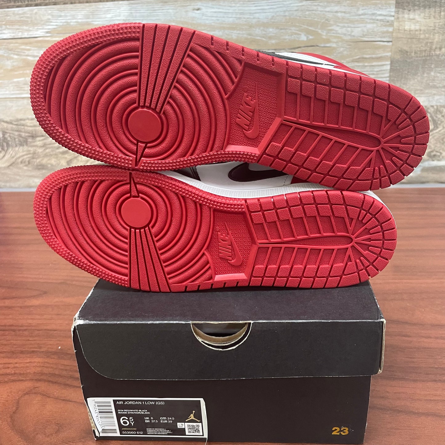 Air Jordan 1 Low Bred 6.5Y