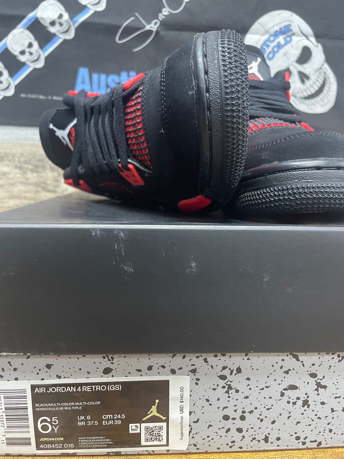 Air Jordan 4 Retro Red Thunder 6.5