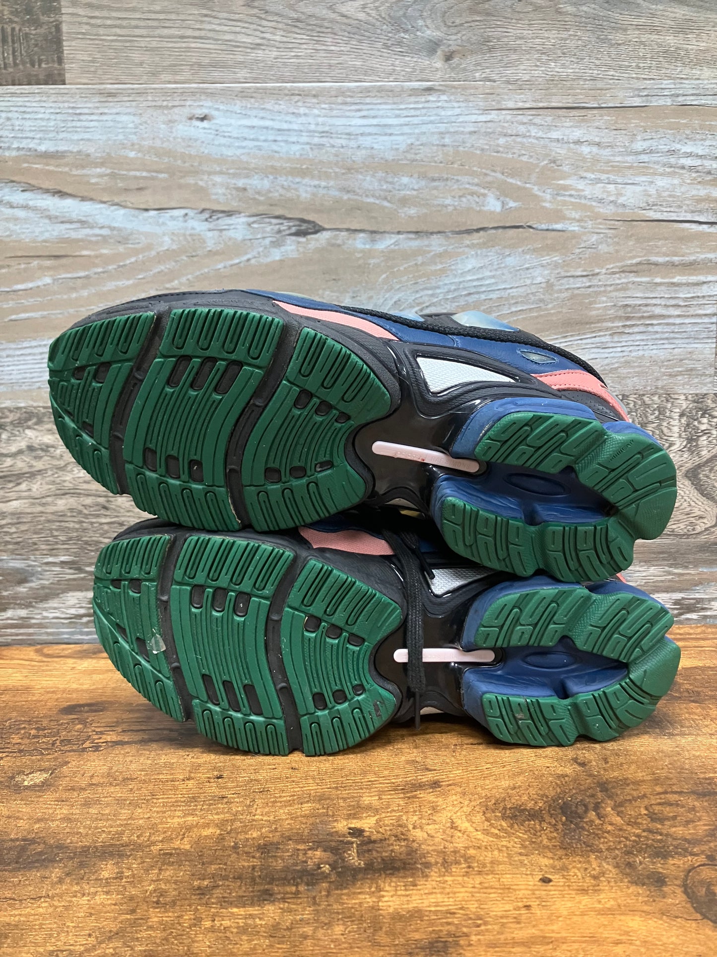 RAF Simon’s Ozweego Size 8.5