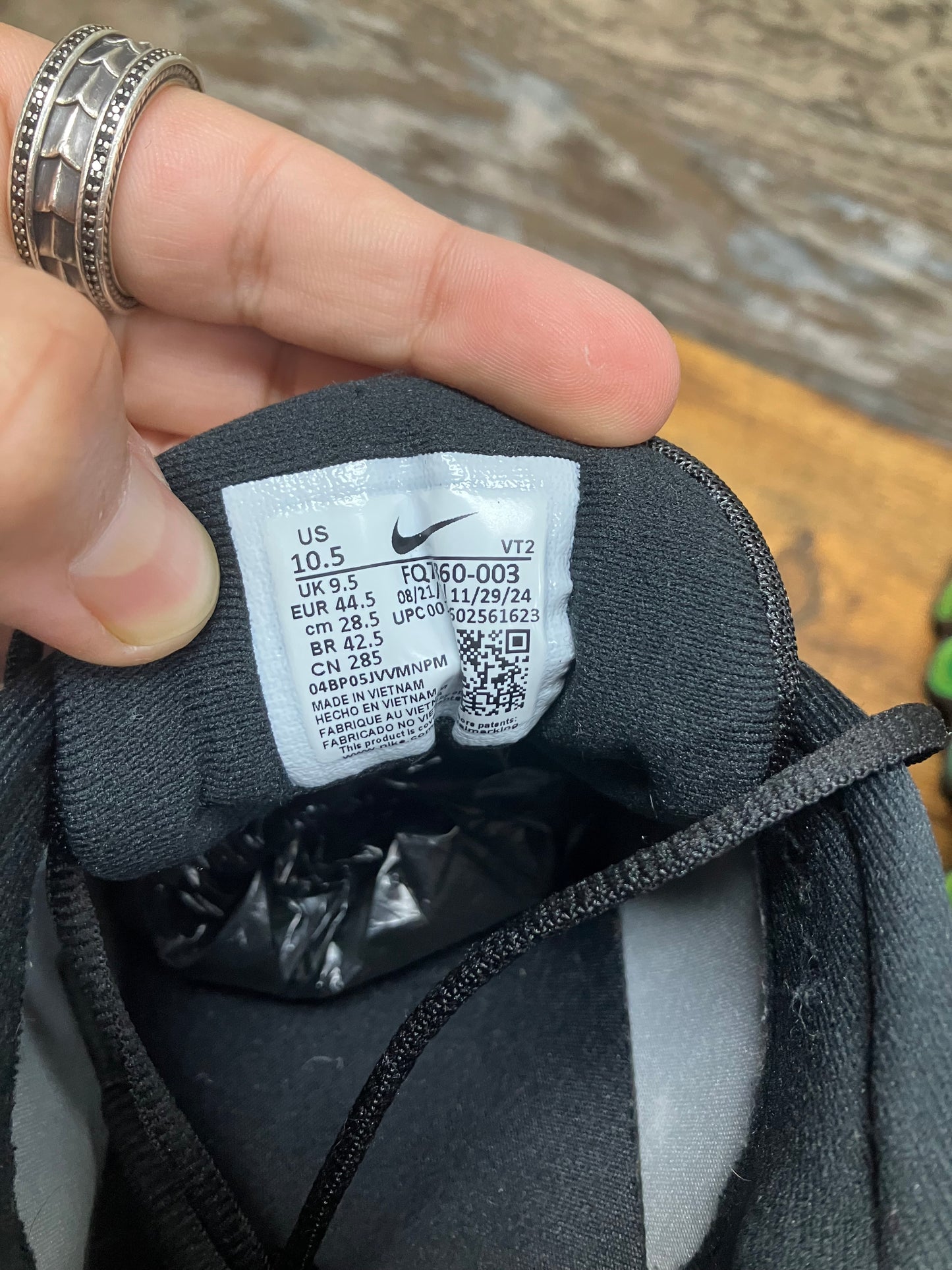 10.5 - Nike Air Max Dn8 "Black Volt" men's shoe