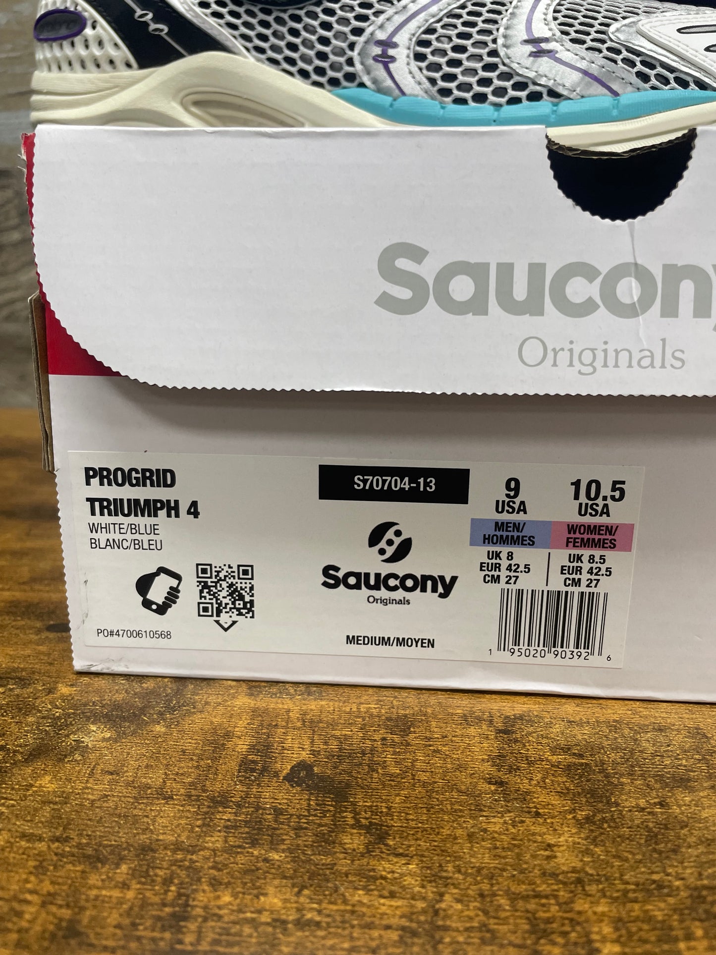 9 - Saucony ProGrid Triumph 4 sneaker