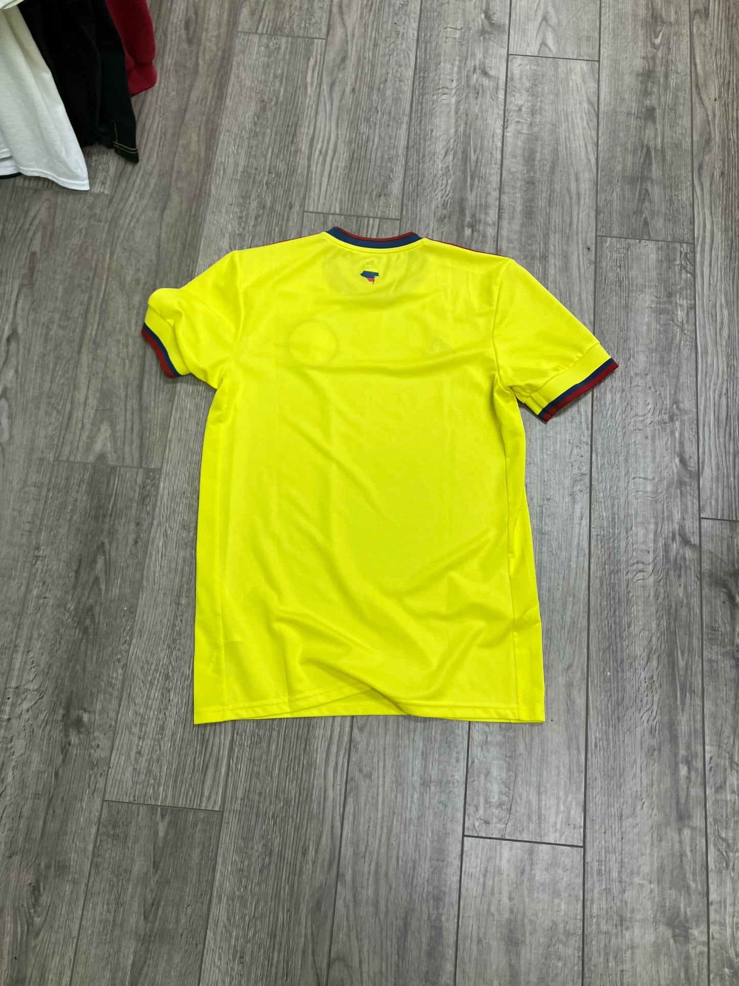 Columbia Jersey Size Small