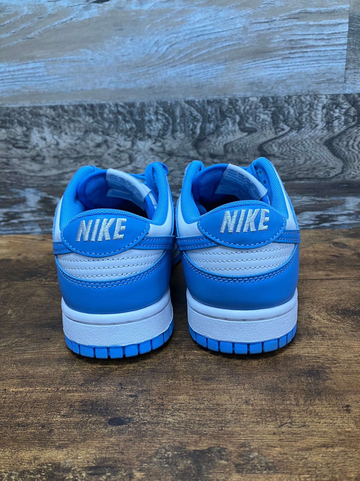 Nike Dunk Low UNC Size 7