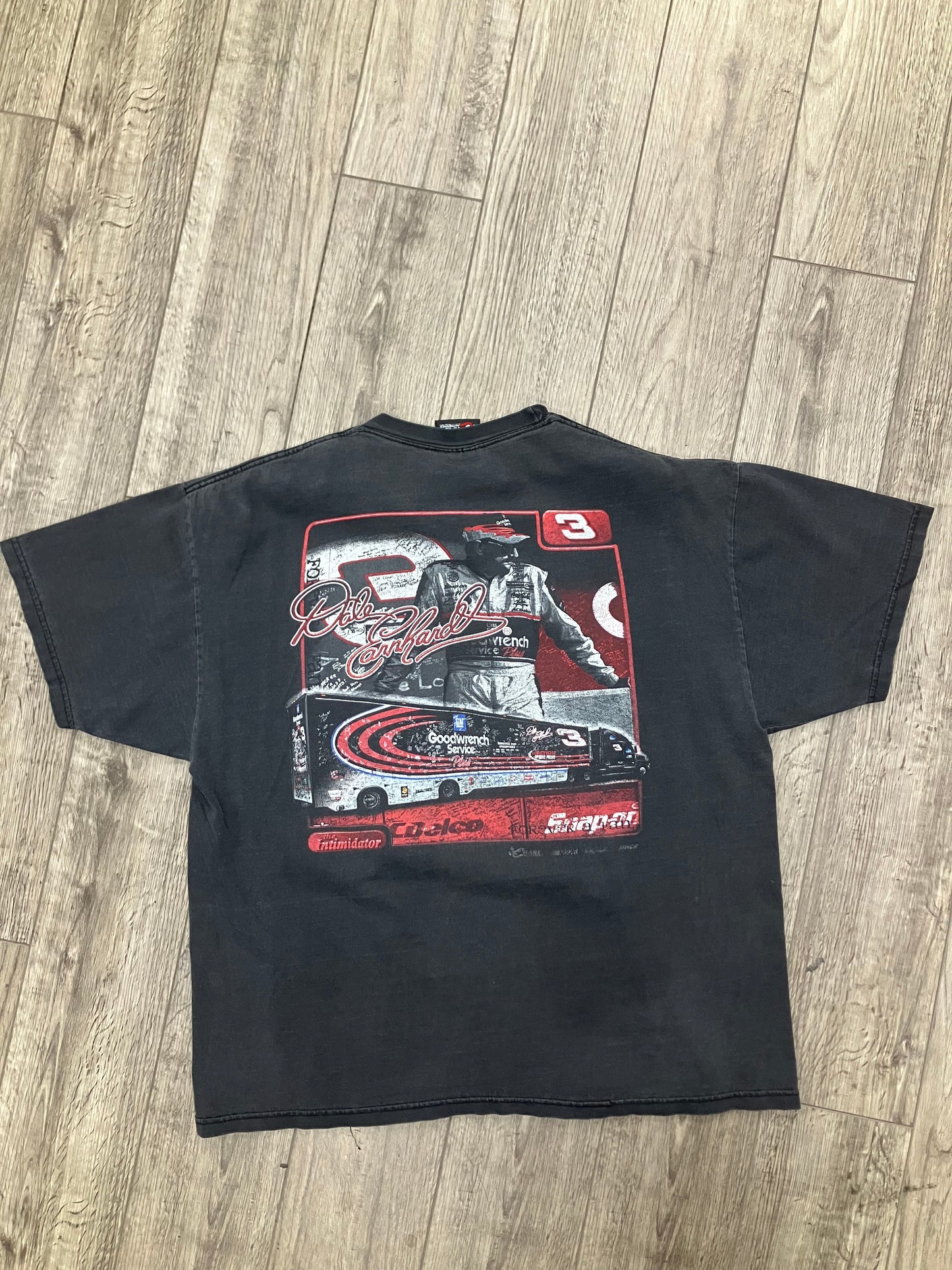 L-Dale Earnhardt ‘Forever a Fan’ Tee