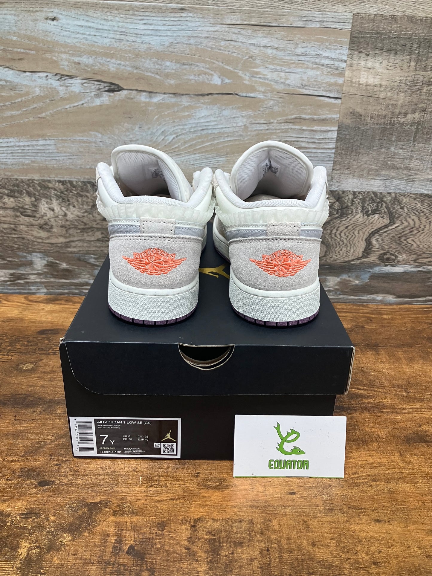 Air Jordan 1 Low Sail Legend Size 7Y