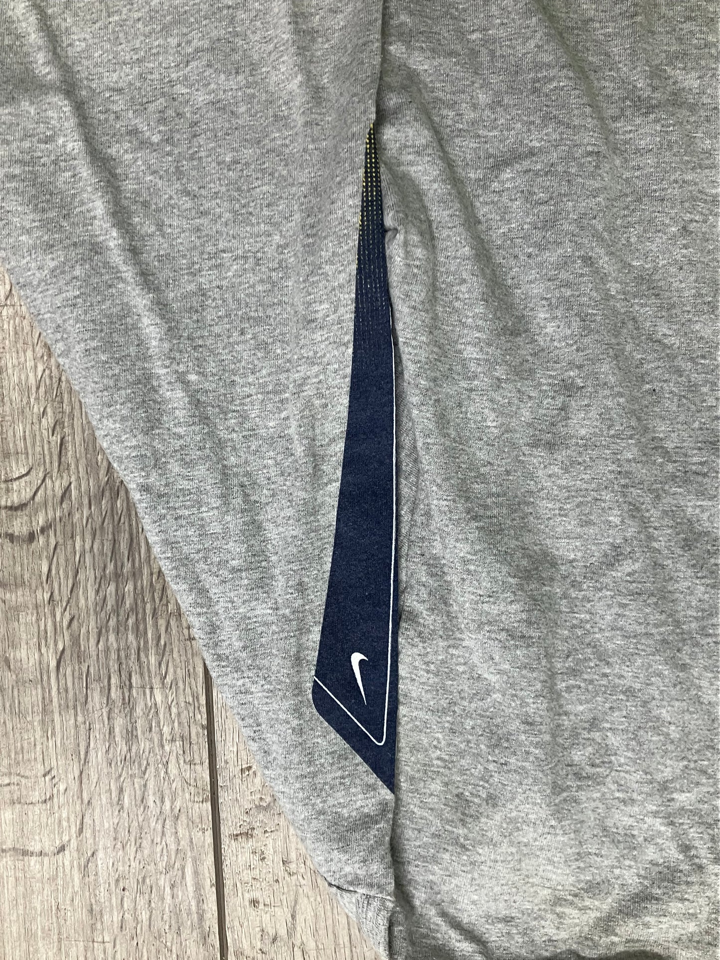 Nike Michigan long sleeve Size XL