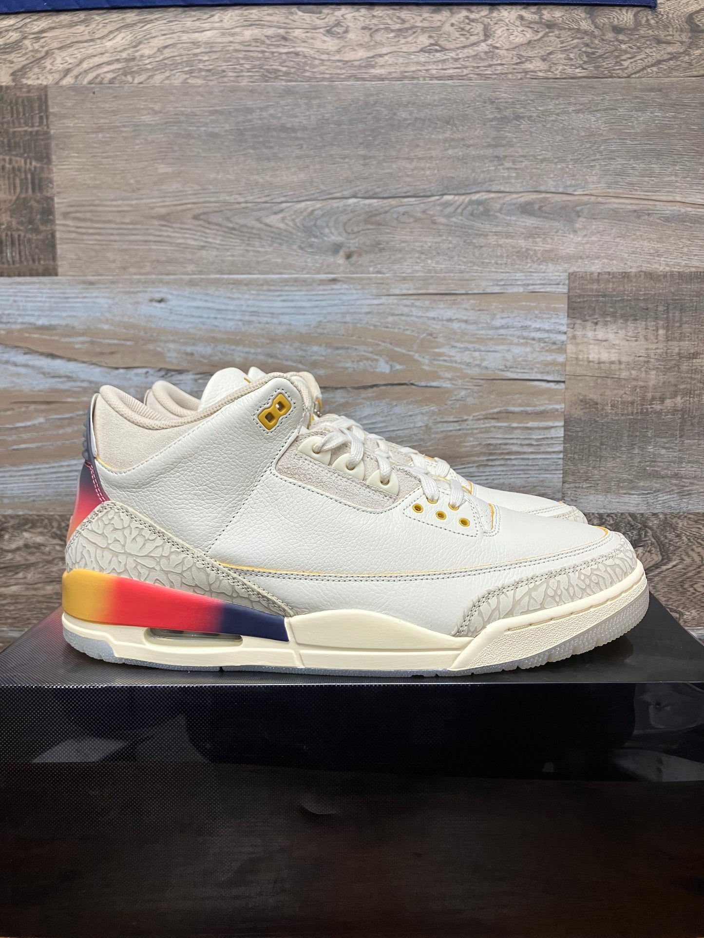 13-Air Jordan 3 J Balvin ‘Medellin Sunset’