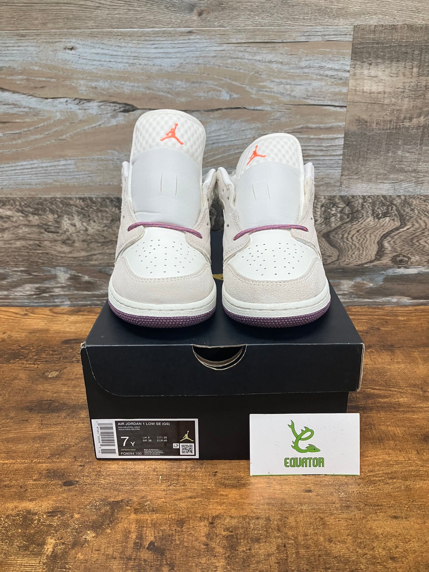 Air Jordan 1 Low Sail Legend Size 7Y
