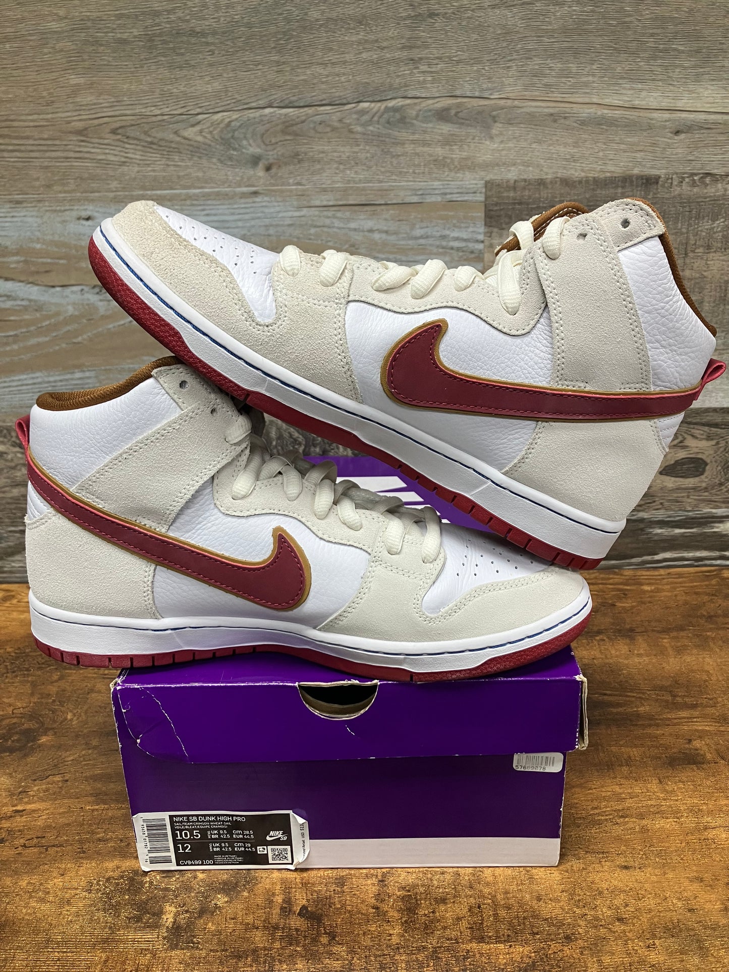 Dunk high Bright crimson Size 10.5