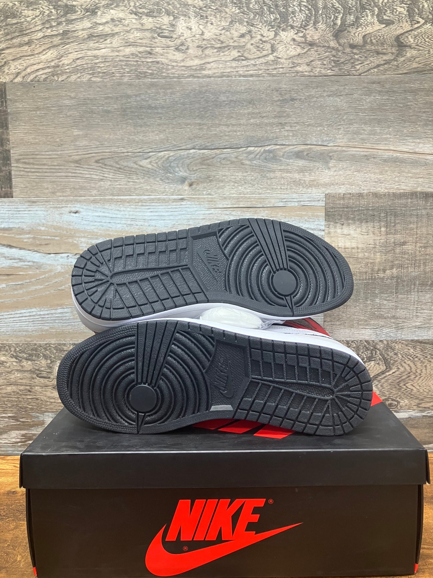 Air Jordan 1 Smoke Grey 11.5
