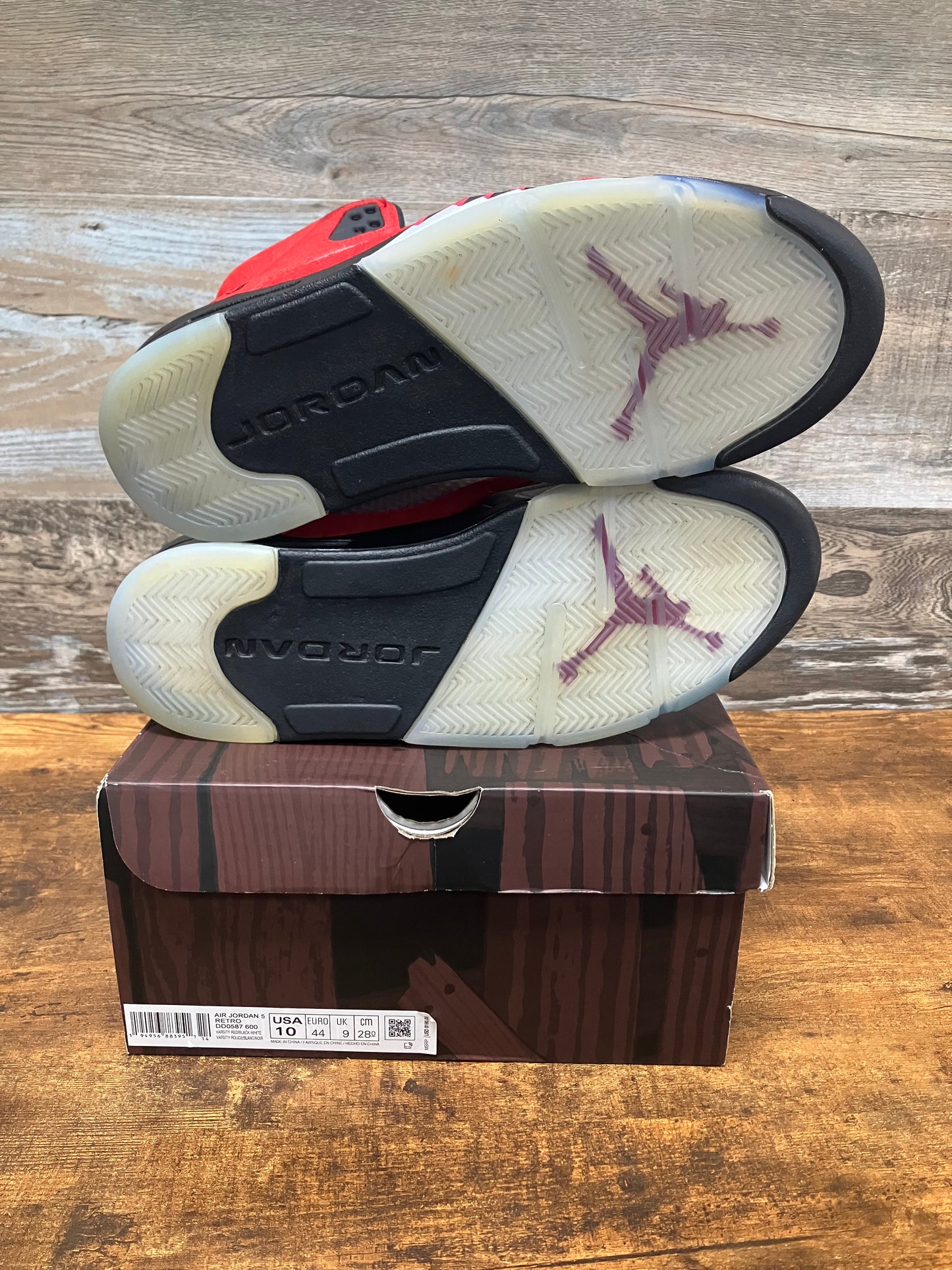 Jordan 5 Raging Bull size 10
