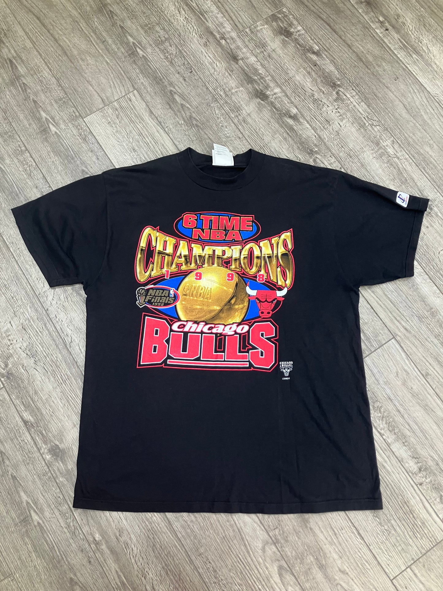 L - 1998 Bulls Tee