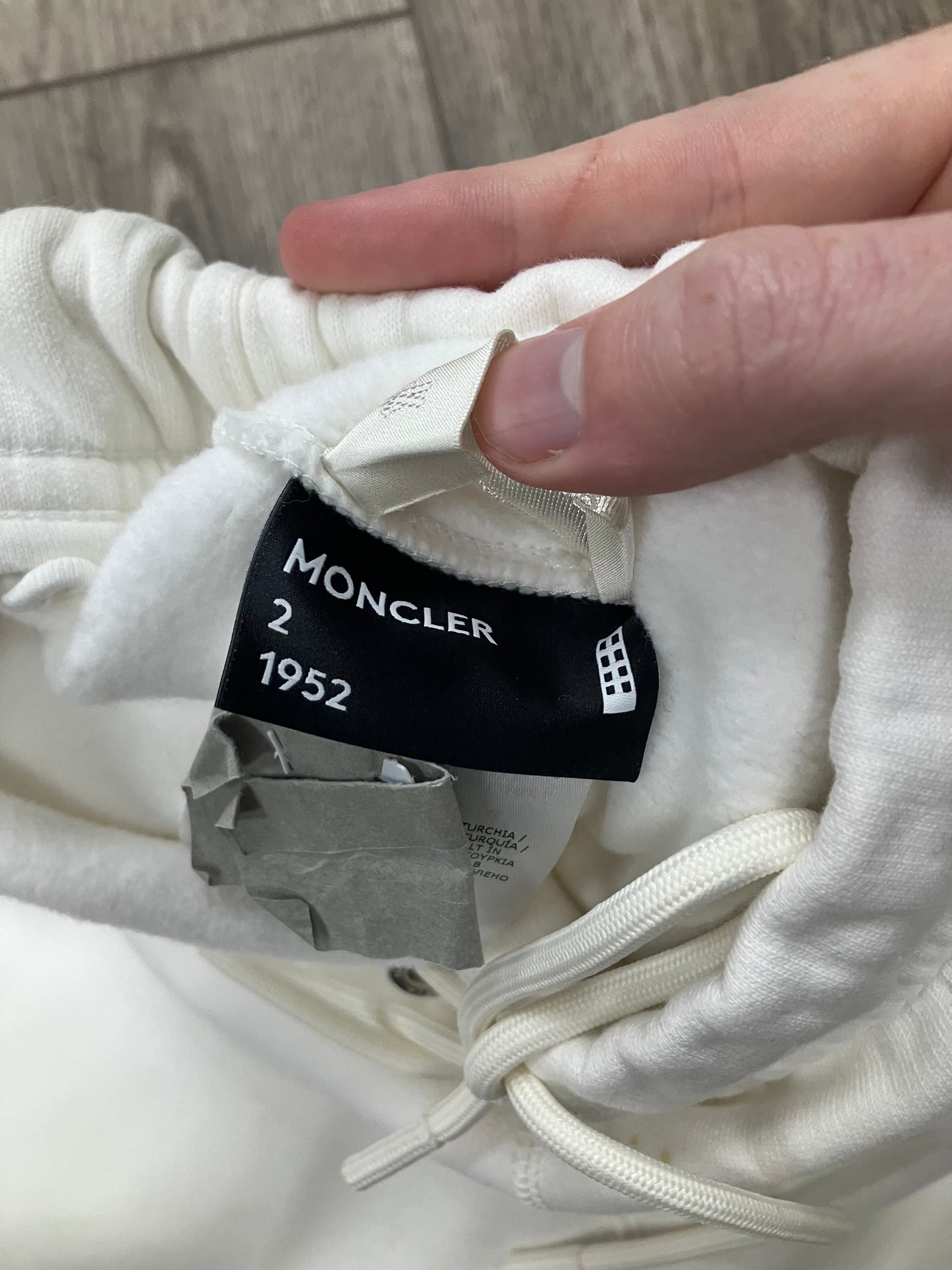 Moncler 1952 Patch Size Large