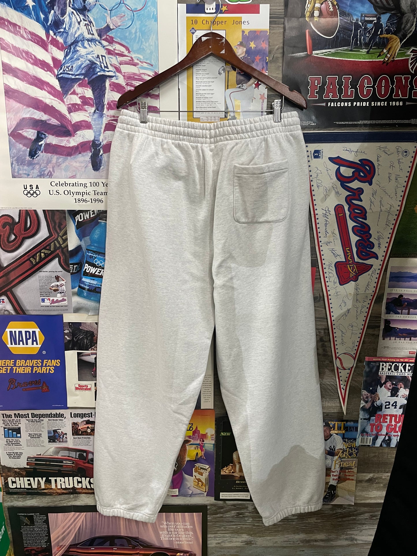 L - Supreme x Jordan Brand Sweatpants