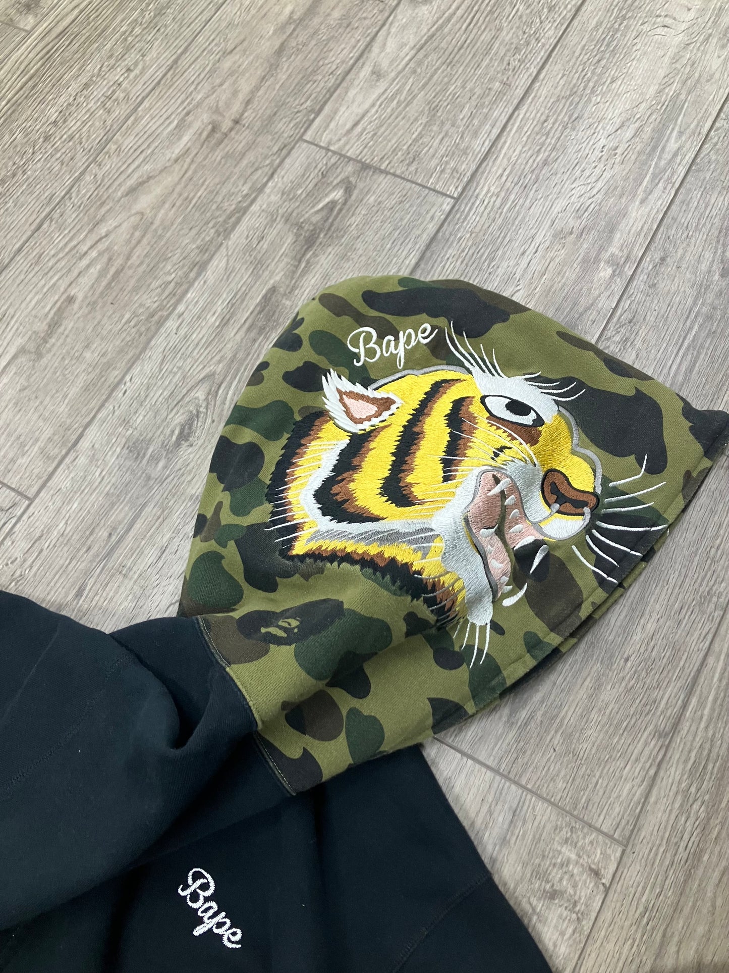A Bathing Ape Embroidery Full Zip Hoodie Black L