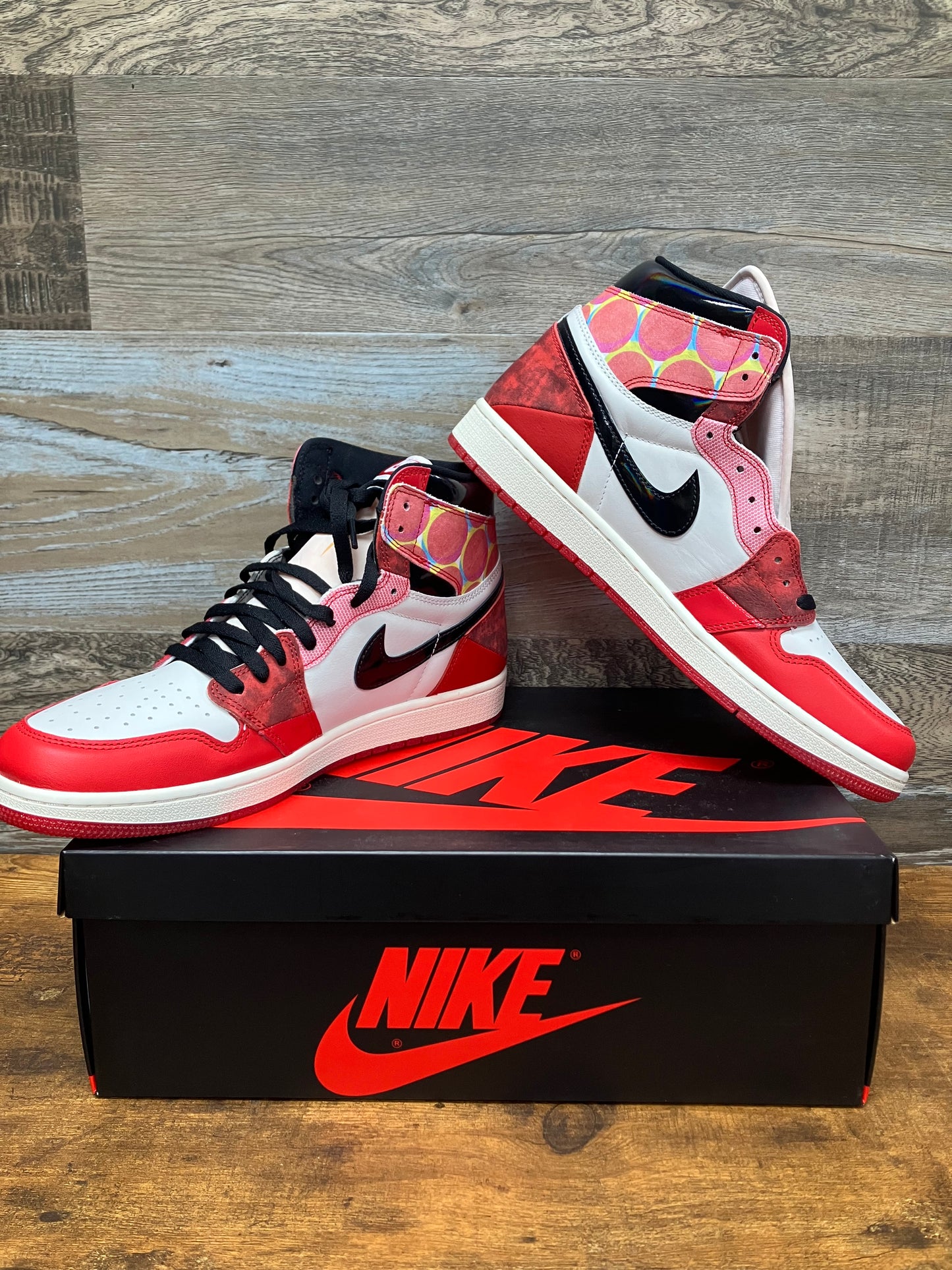 12.5-Jordan 1 Retro OG x Marvel High Next Chapter