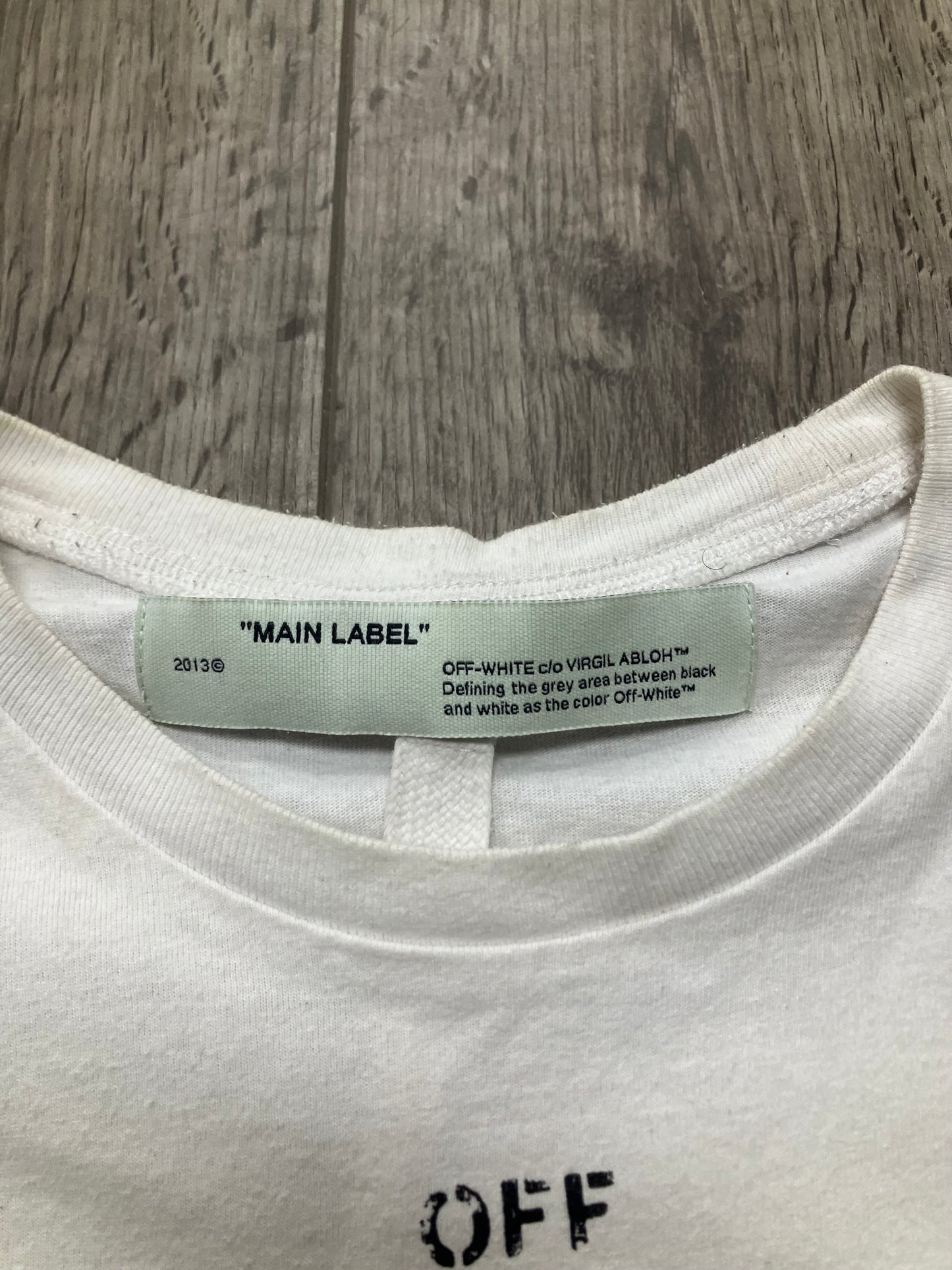 Off White Scotch Long Sleeve Size Medium