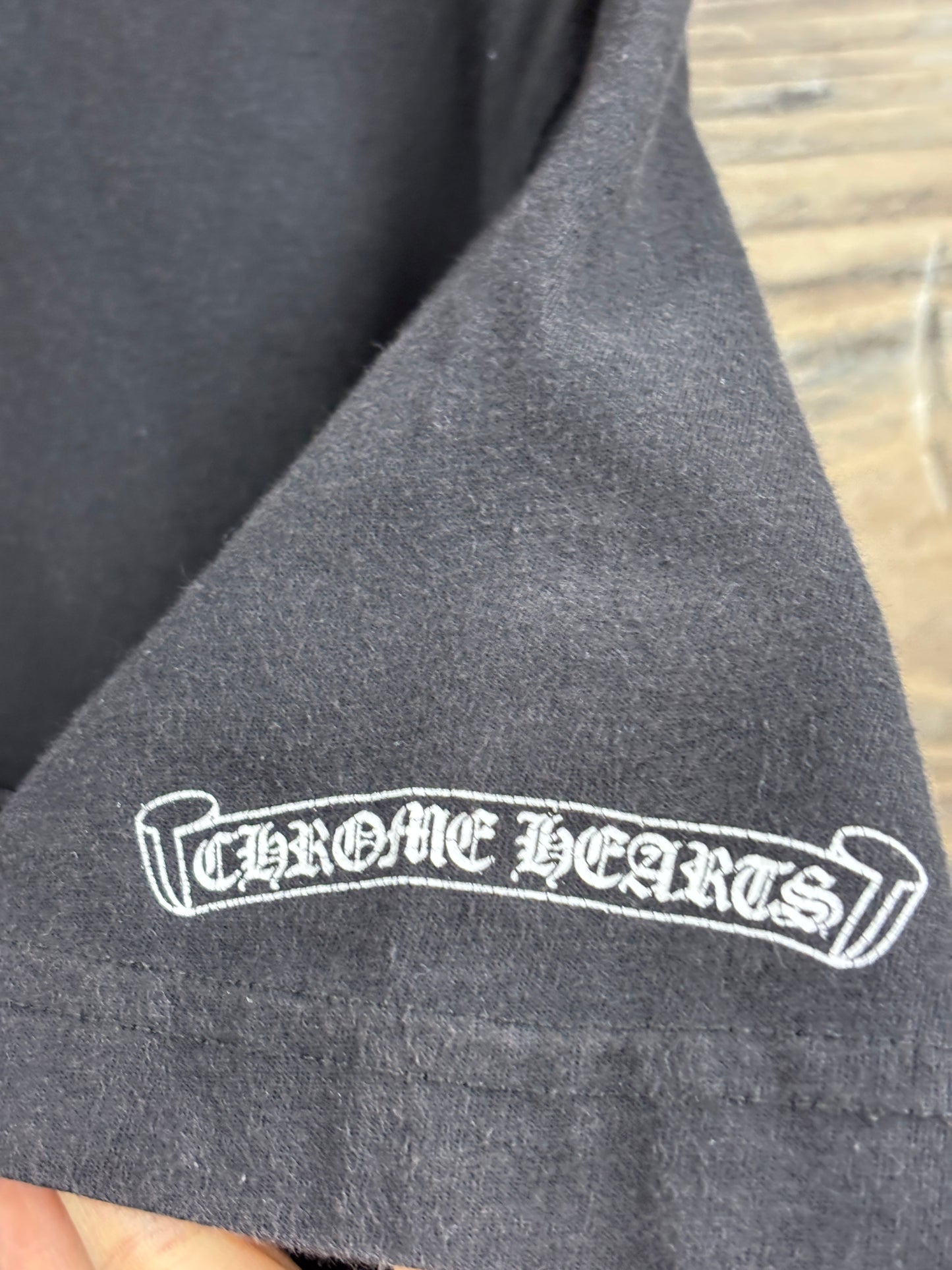 Chrome hearts t bar vertical logo tee shirt Large