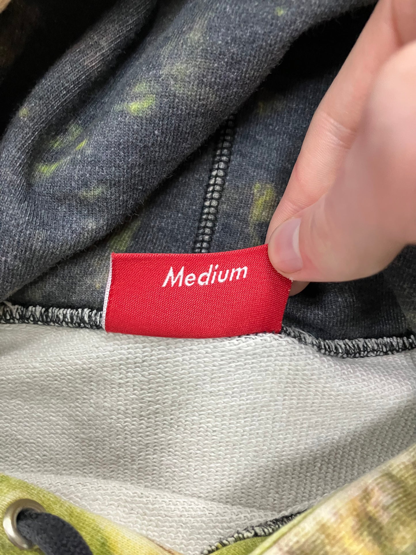 Supreme Le Bain Hoodie Size M