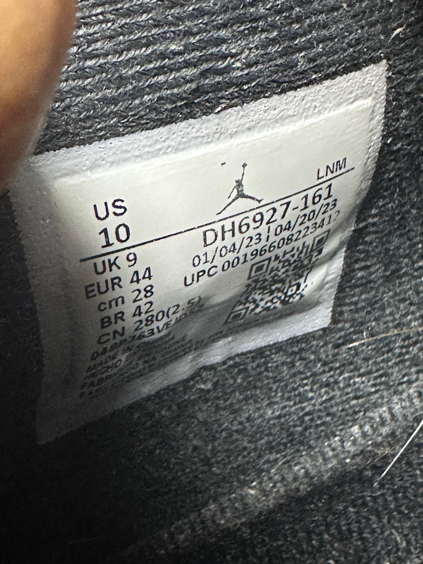 Jordan 4 Red cement Size 10