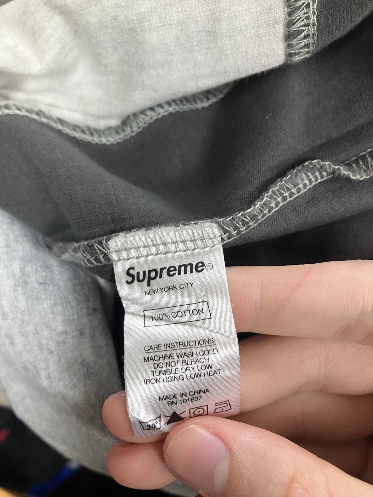 Supreme Split Tee Size XL
