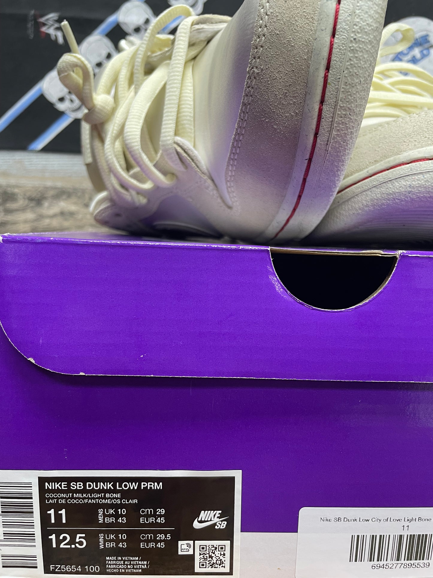 Nike Sb Dunk Low Premium City Of Love Coconut Milk-Light Bone 11