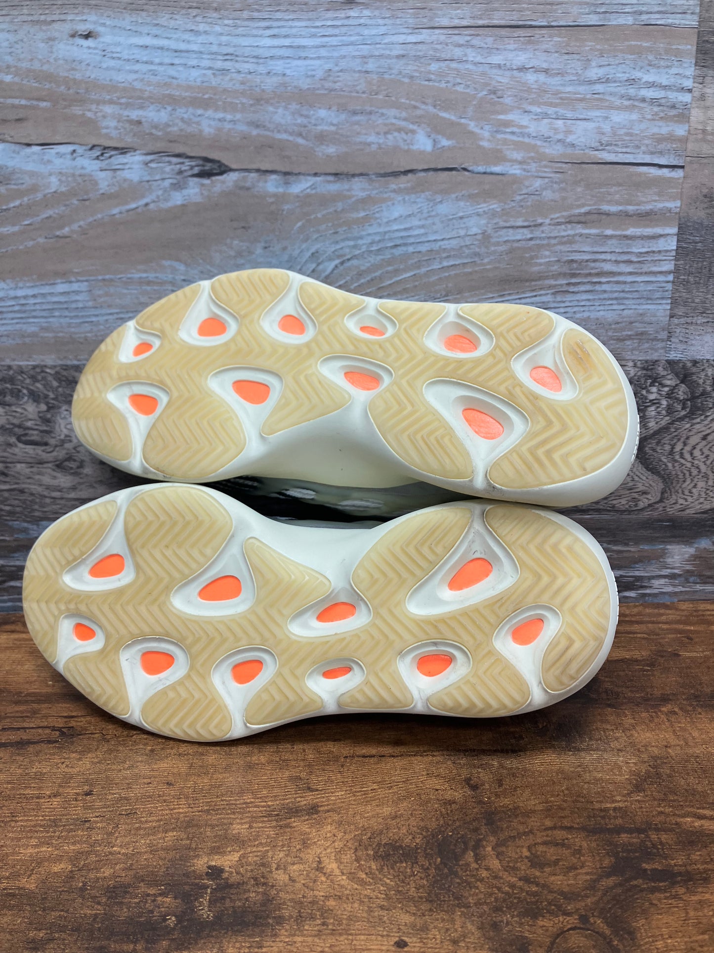 10.5-adidas Yeezy Boost 700 V3 Azael