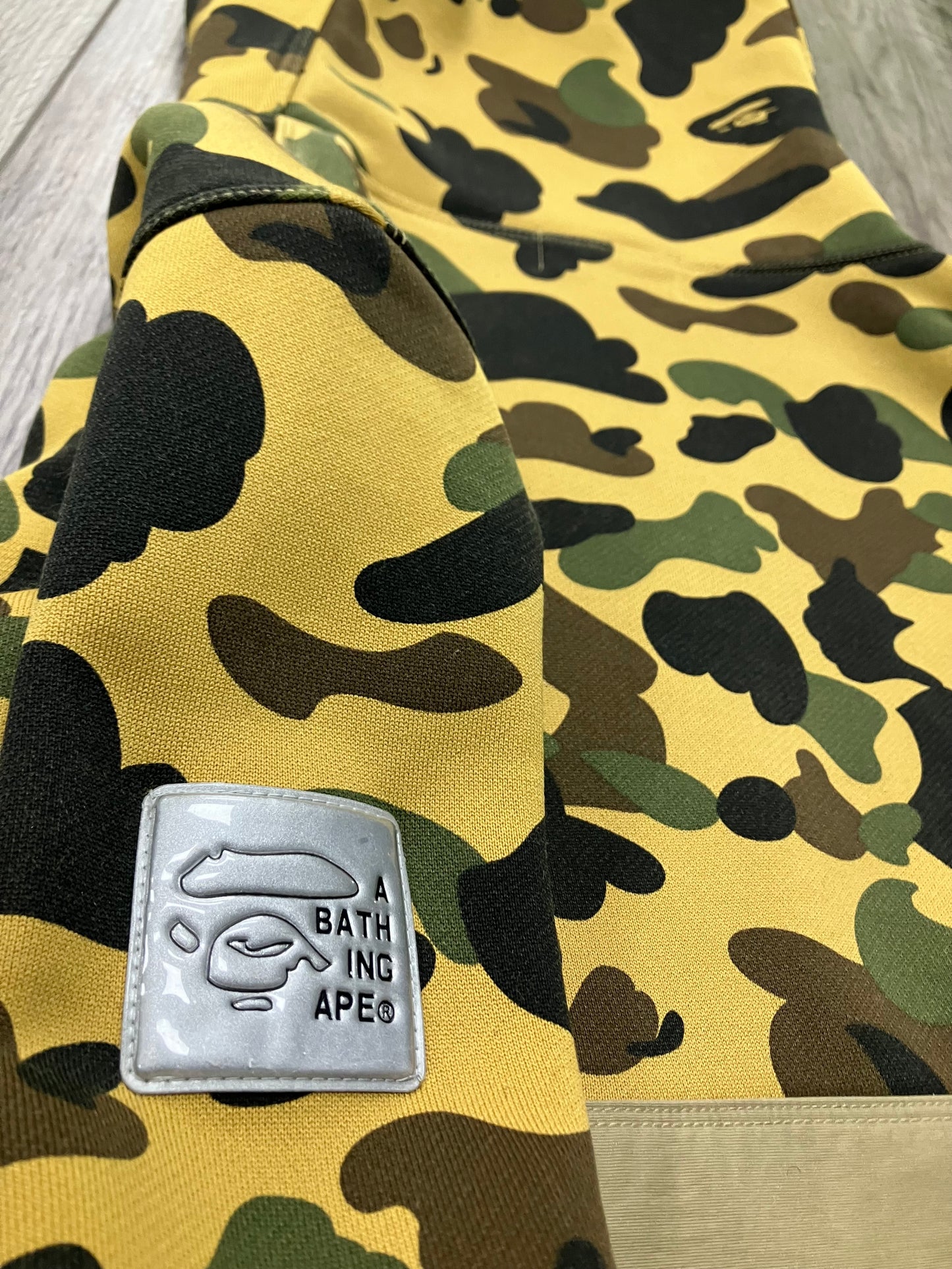 A Bathing Ape Camo Half Zipup Pullover L