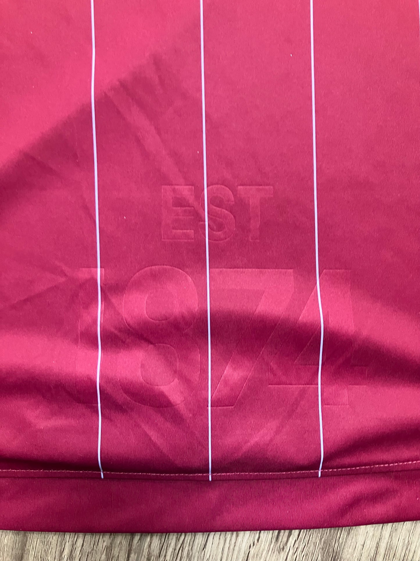 Aston Villa Jersey L