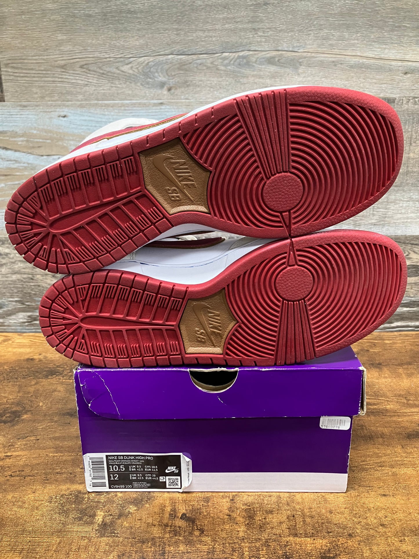 Dunk high Bright crimson Size 10.5