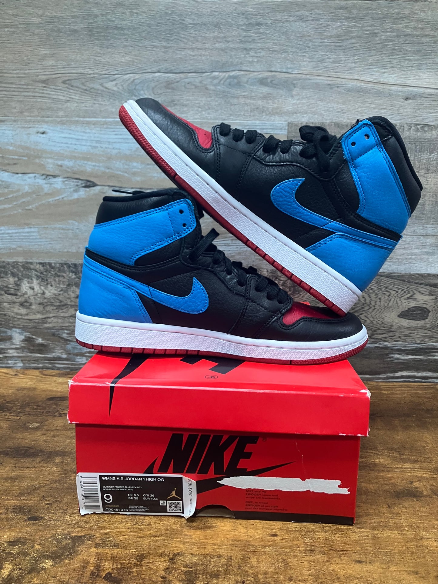 AJ1 UNC to Chi Size 9