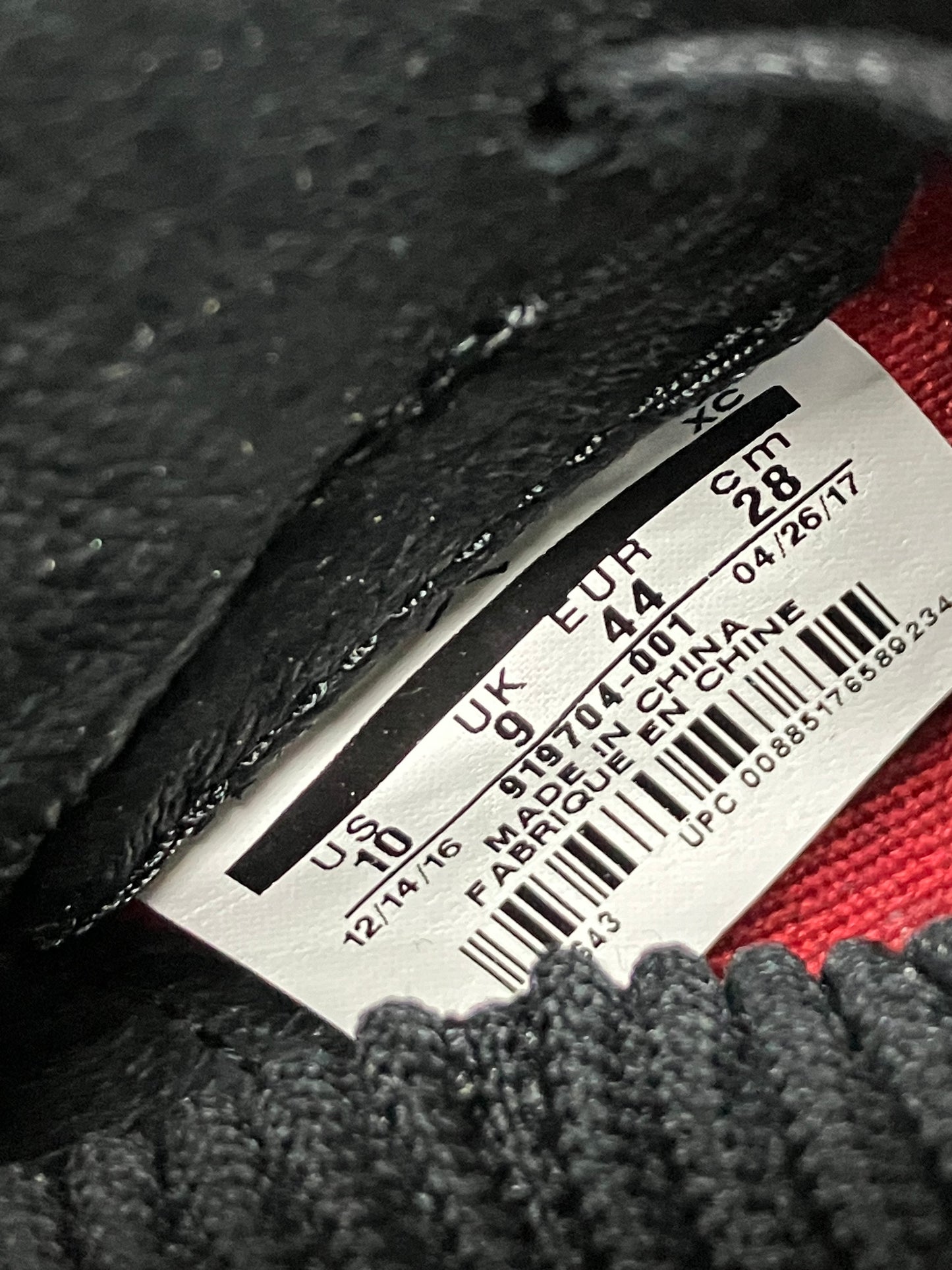 10-Air Jordan 1 high Flyknit Bred