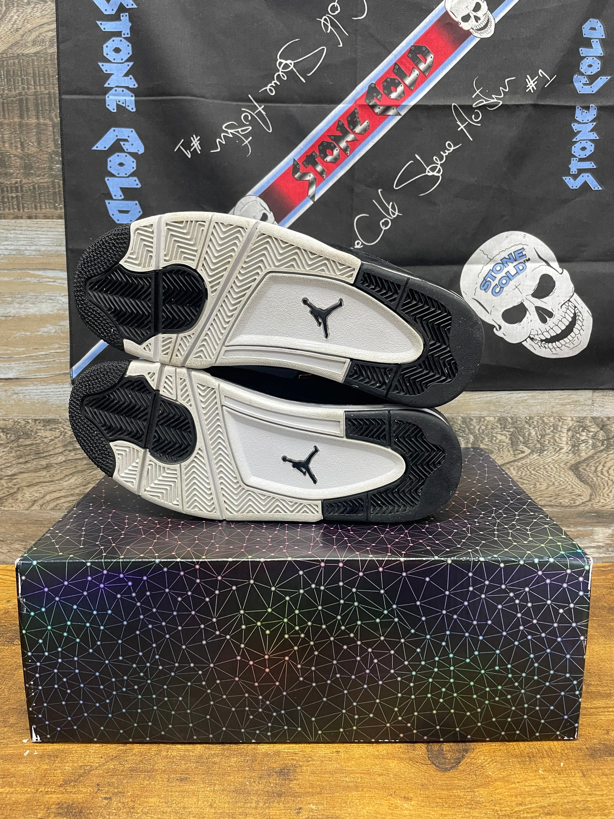Air Jordan 4 Retro "Royalty" 9.5
