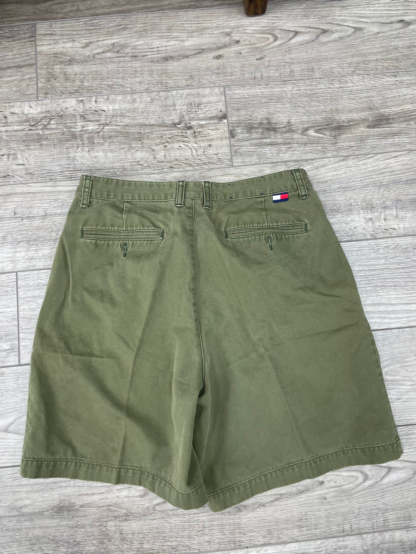 Vintage Tommy Hilfiger Olive Green Shorts Size 32