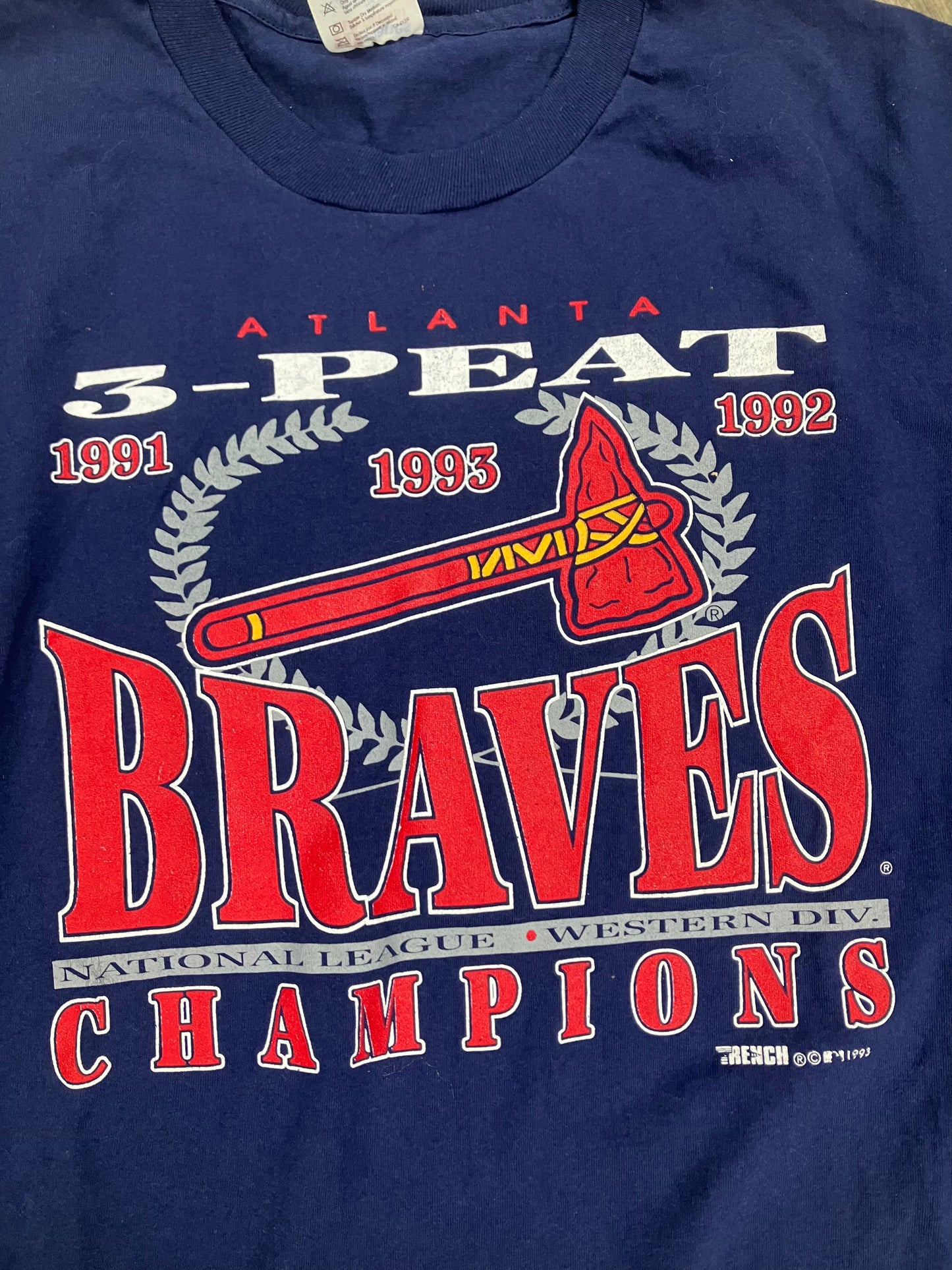 L-Braves 3-peat champions tee