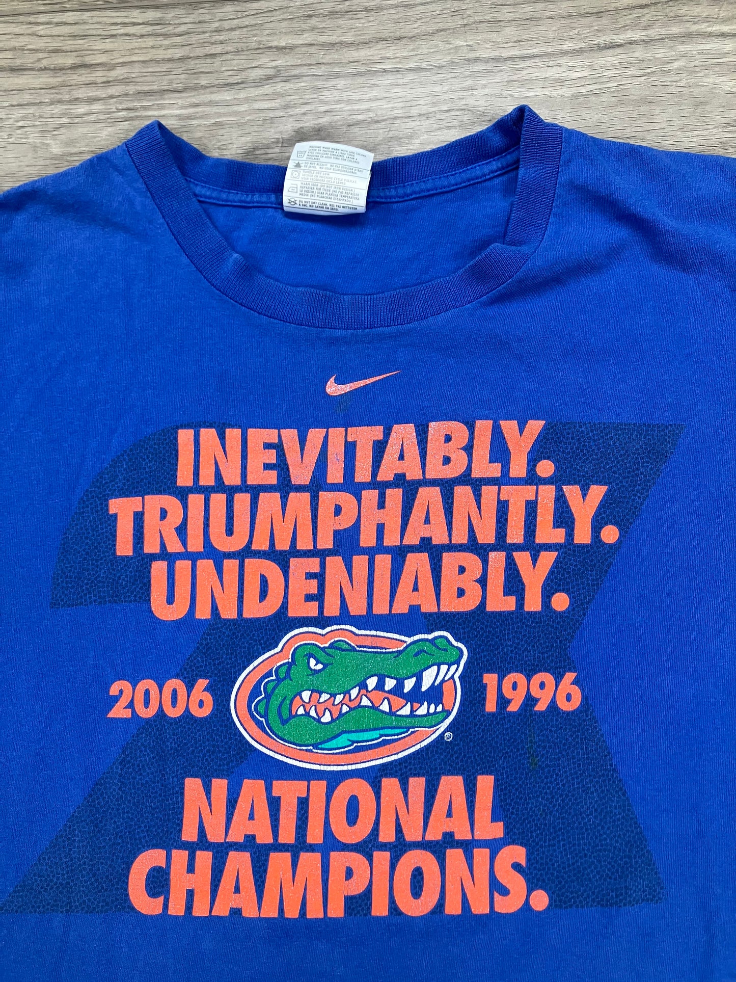 2006 National Champions Florida Gators Tee Size XXL