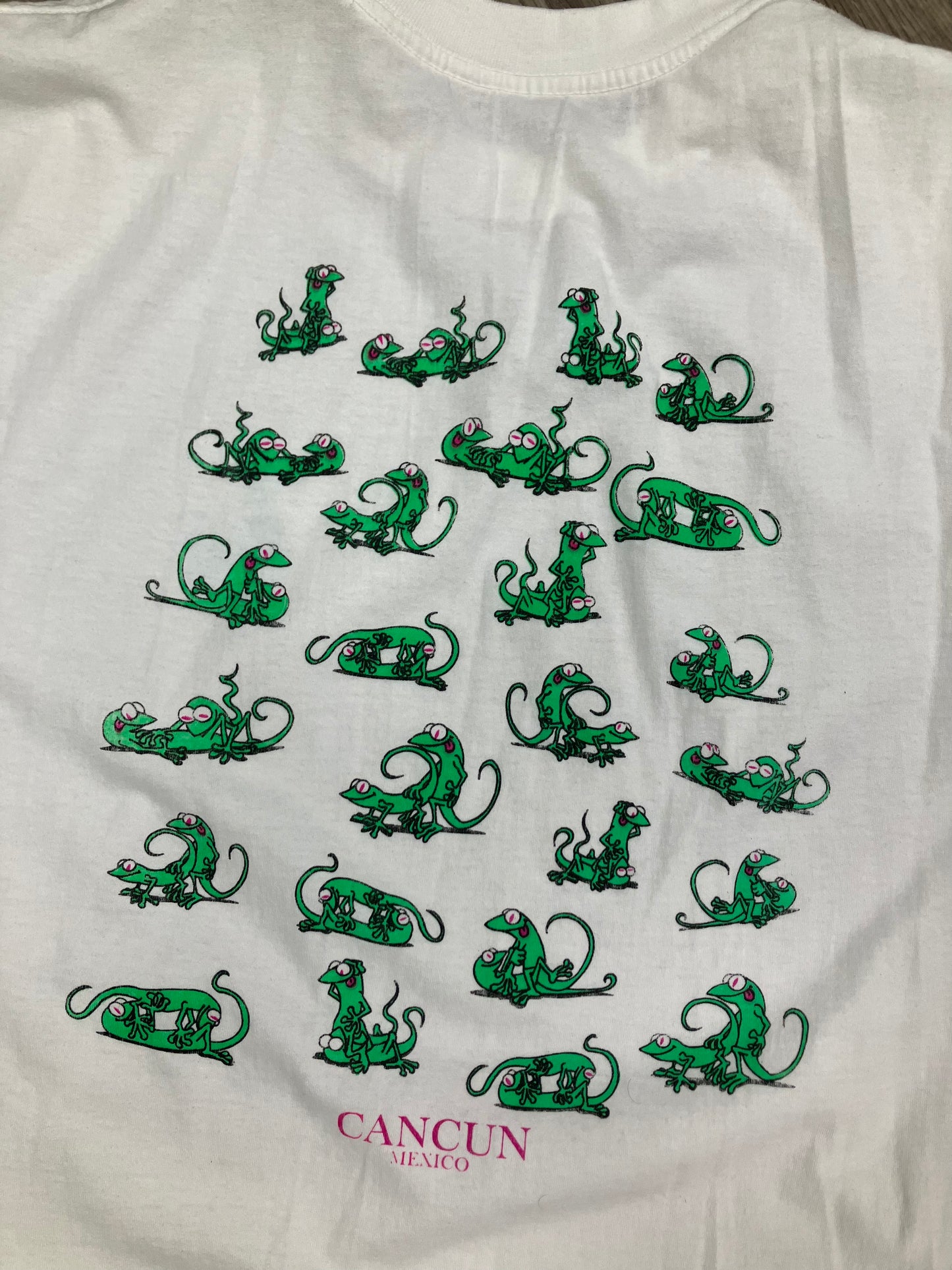 XL-Lizard Relations tee