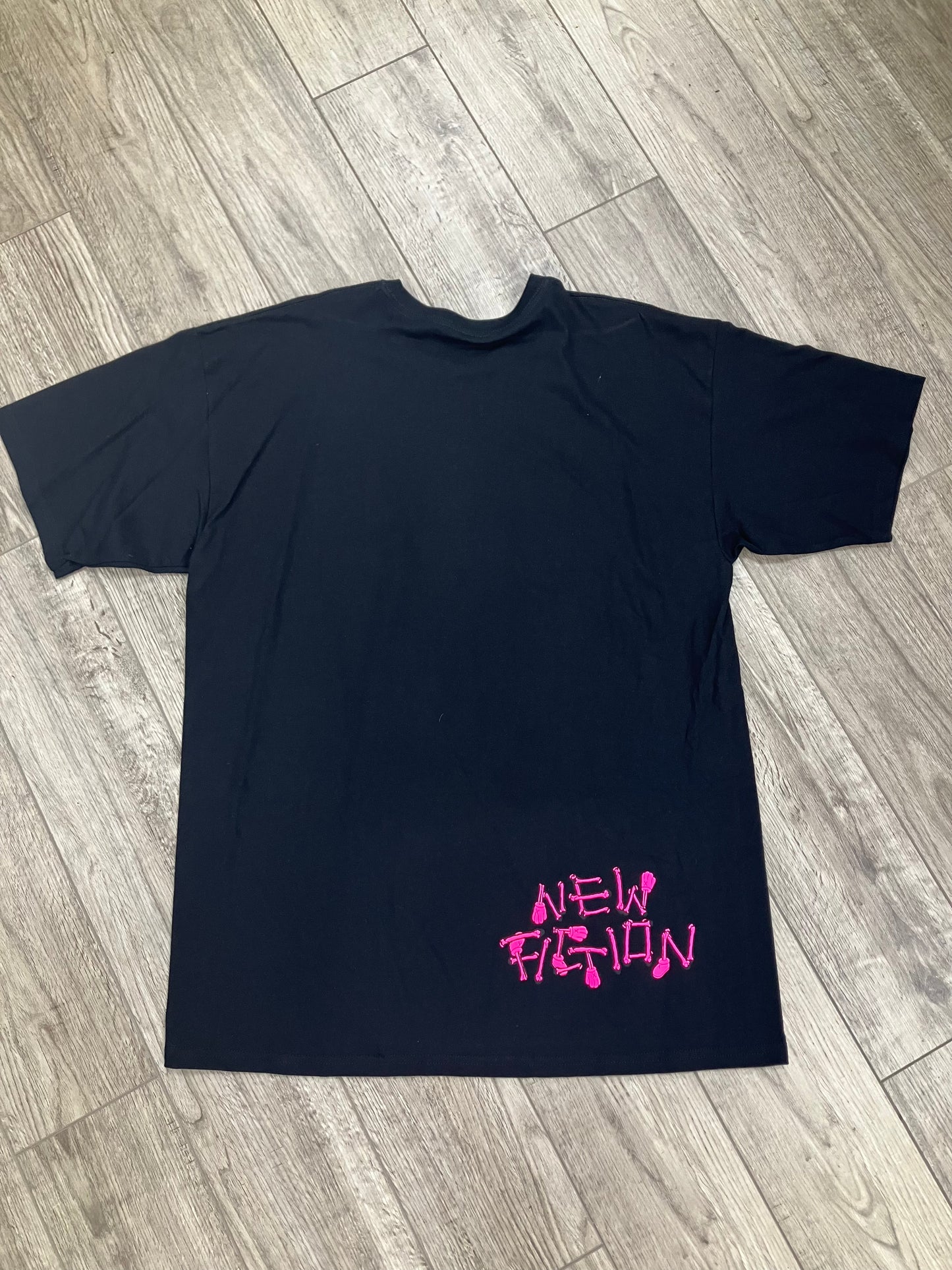XL-Kaws Skeleton New Fiction tee