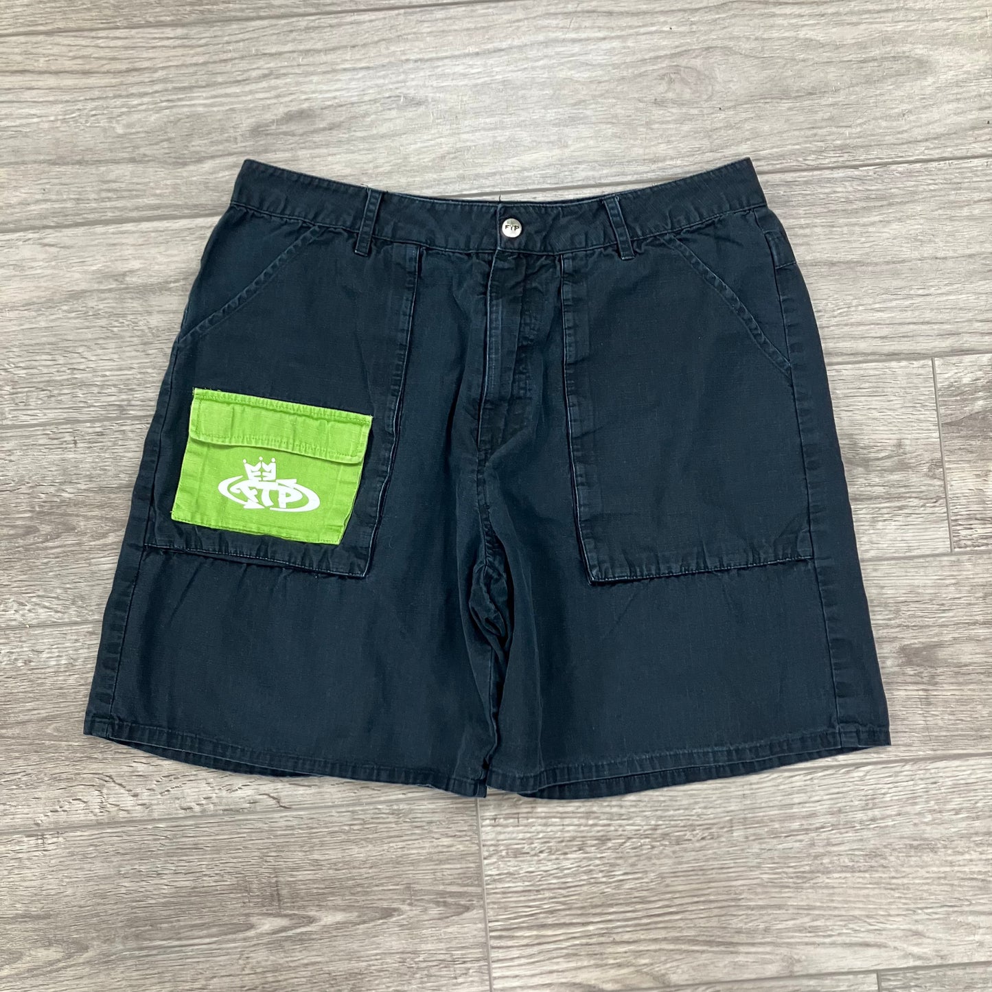 FTP Shorts Size S