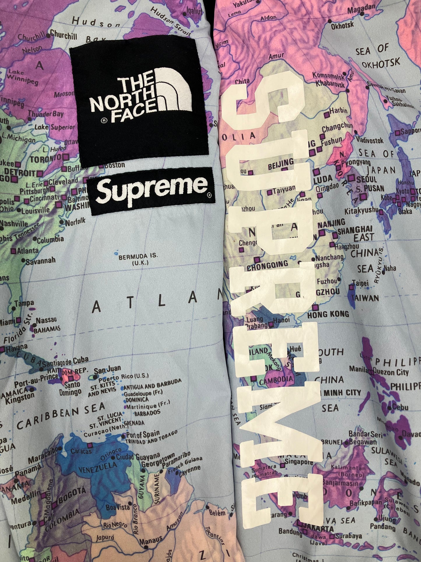 Supreme X The North Face Atlas Map Exhibition Jacket Sz L