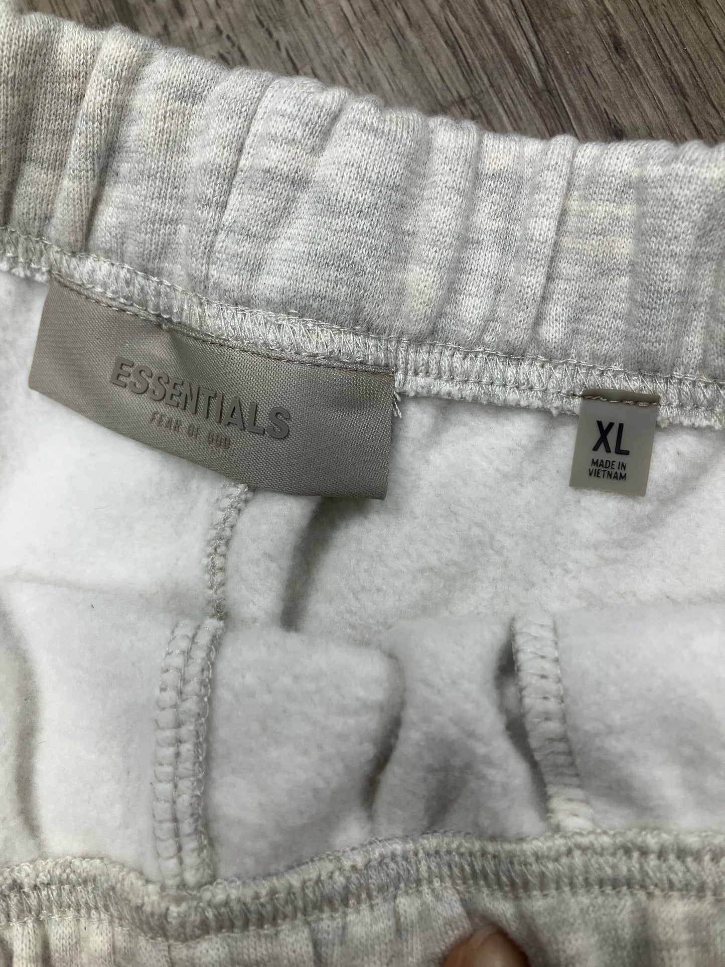 XL-Fear Of God Essentials White Cotton Shorts
