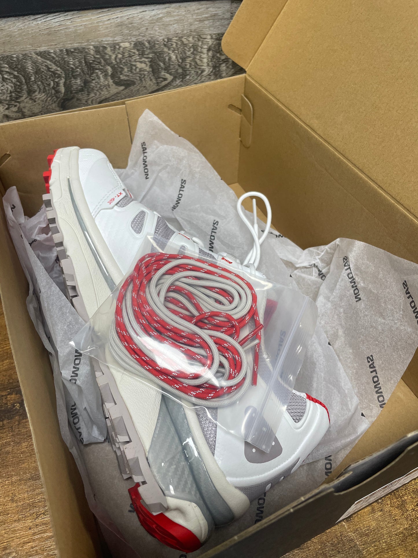 12-Salomon XT-4K Kith Kithmas White/Red