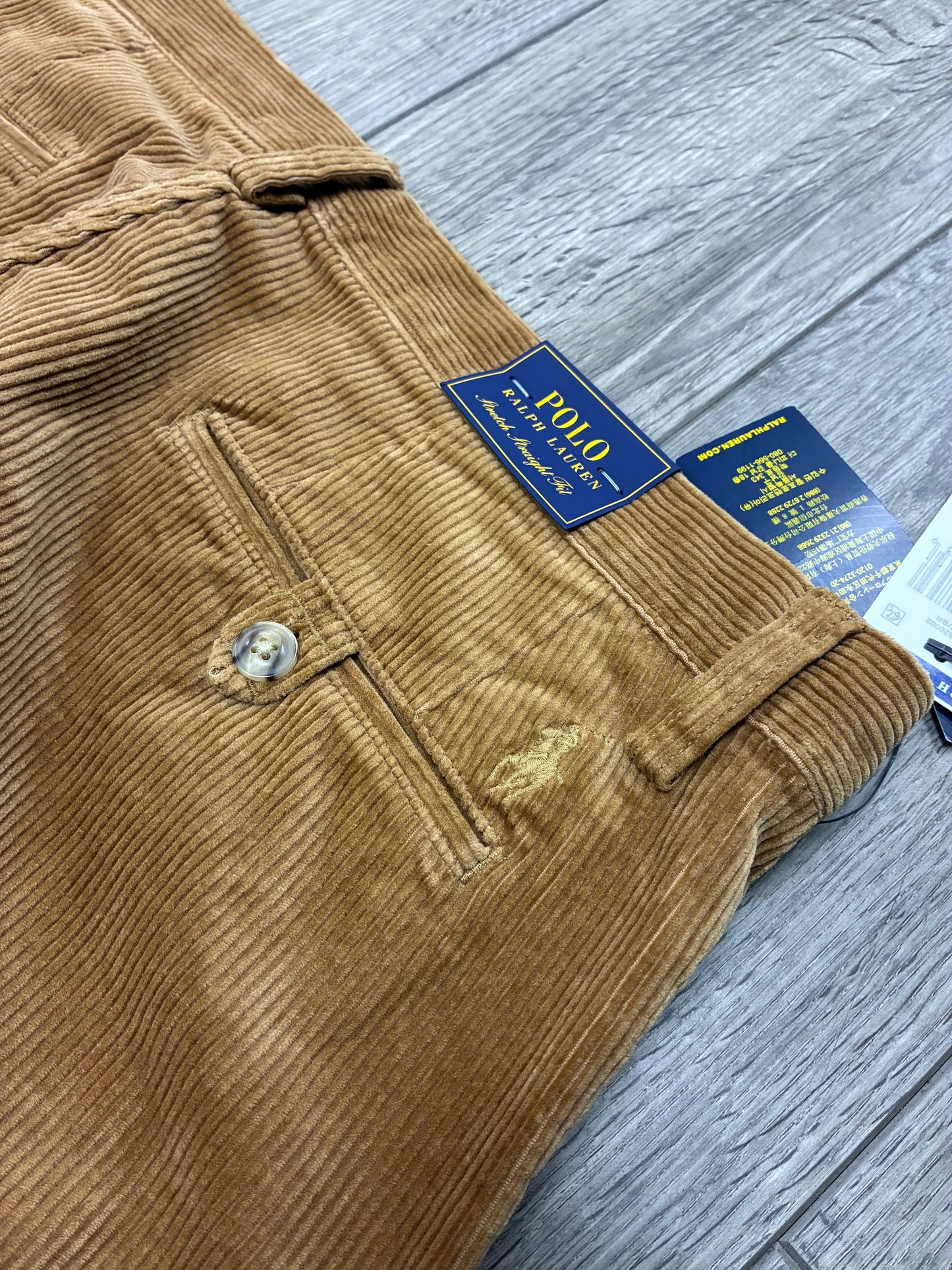 33 - Polo Ralph Lauren Brown Corduroy Pants