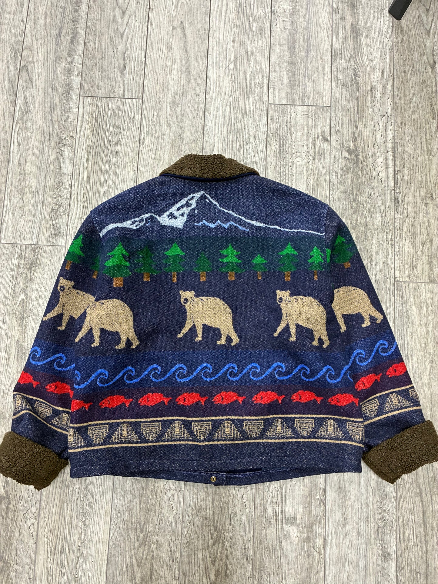 XL - Vintage Pendleton Scenic Bears Wool Blanket Jacket