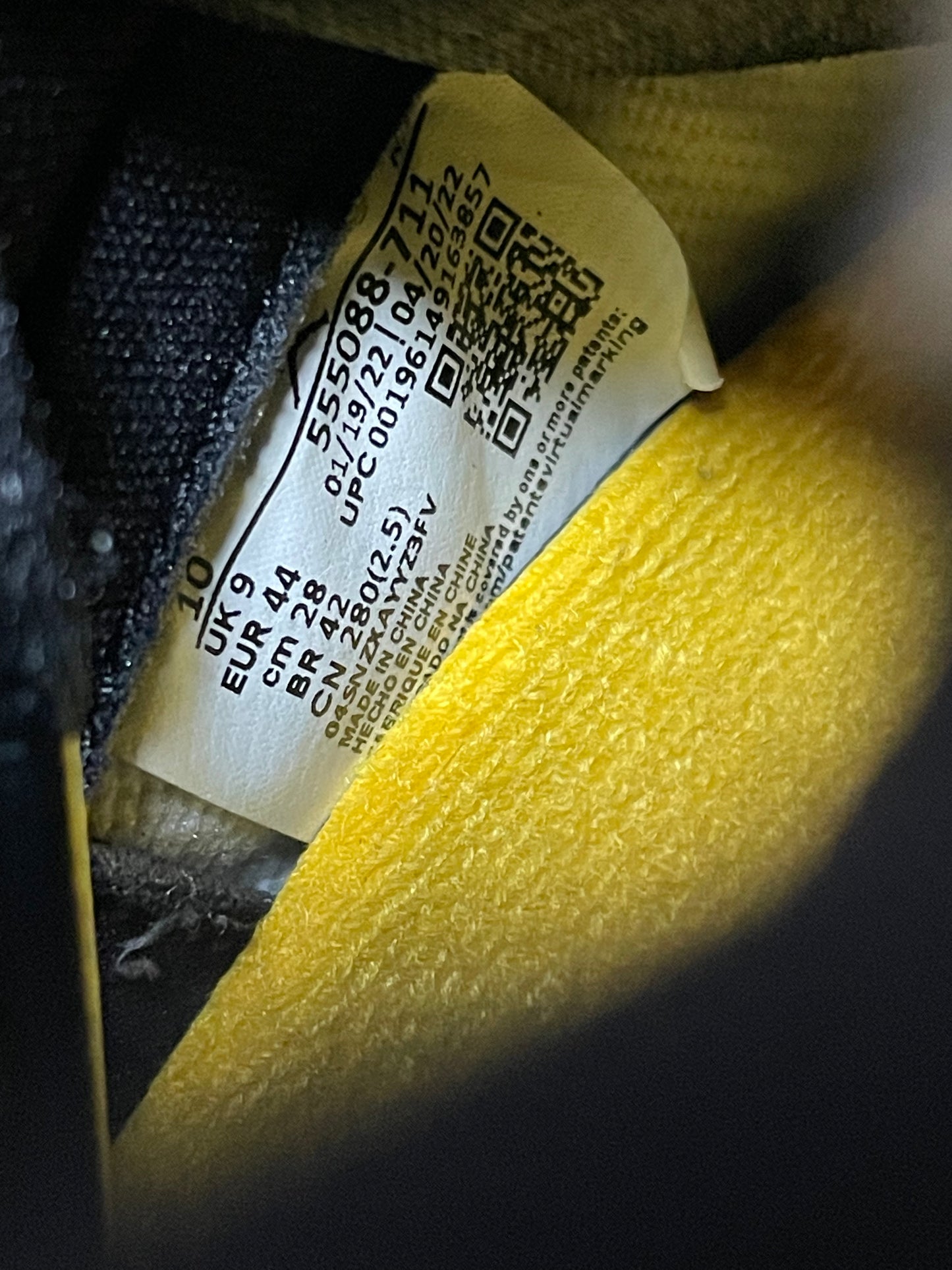 10-Air Jordan 1 High Taxi