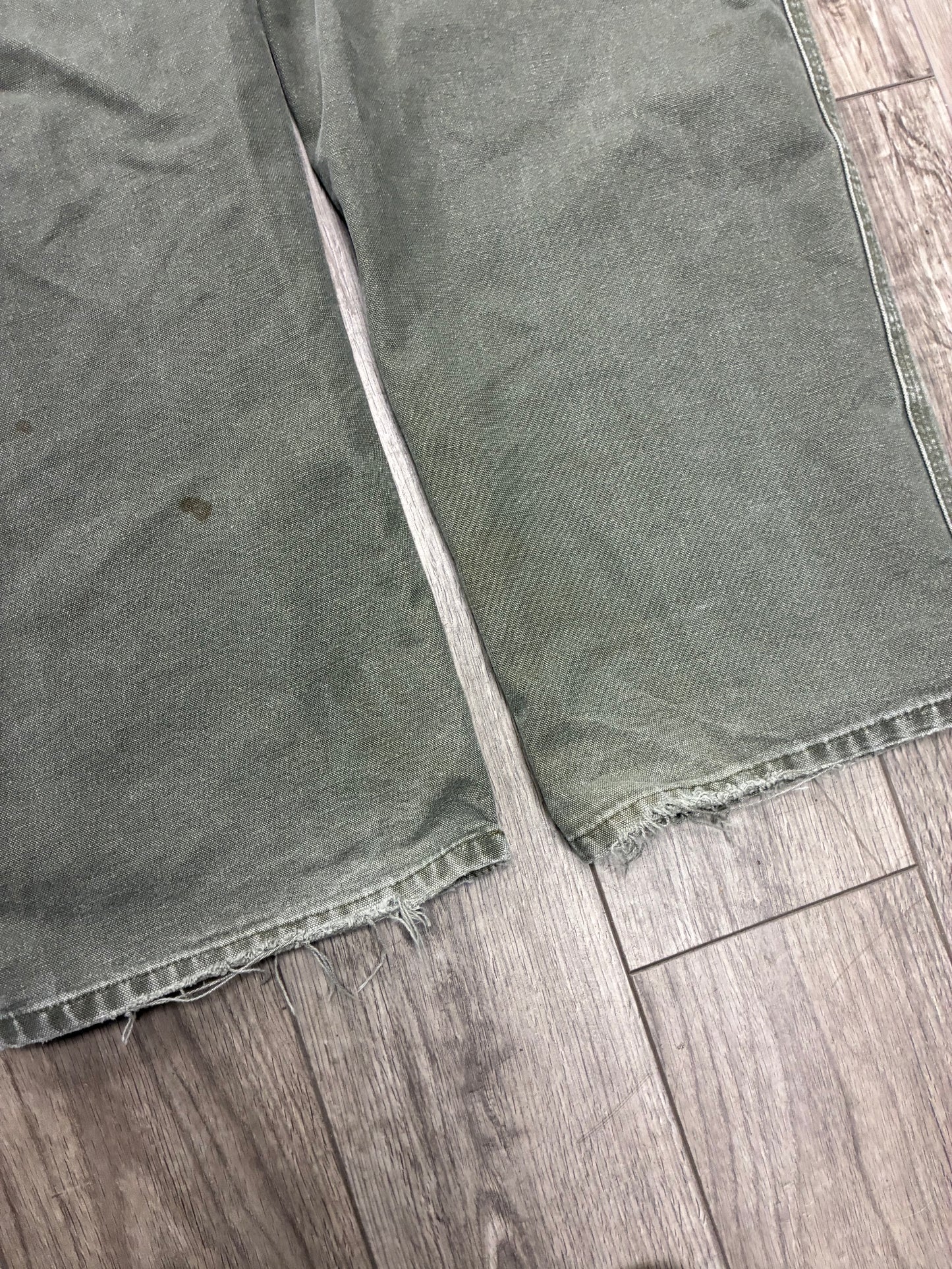 32- Vintage Carhartt Olive Green Carpenter Pants