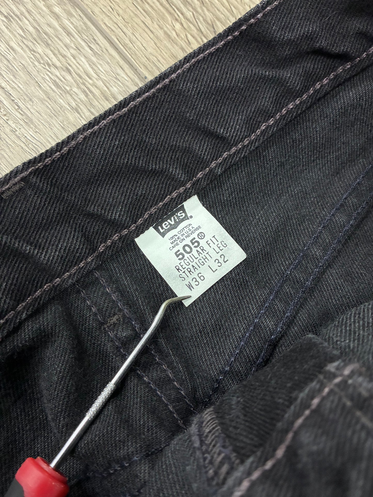 36 - Vintage Levi’s 505 Straight Leg Black Jeans