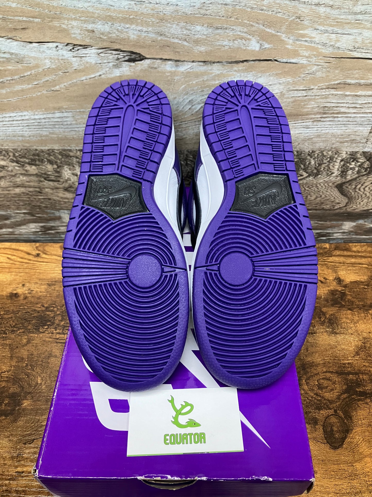 Nike SB Dunk Low Court Purple Size 9