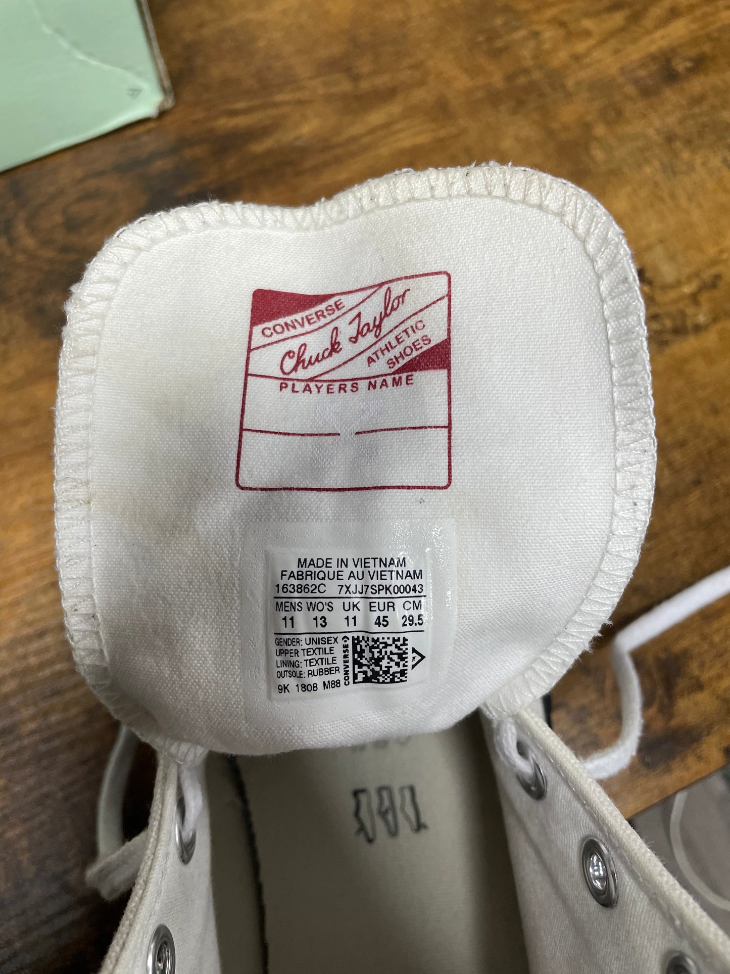 11-Off-White Converse Chuck Taylor All Star 70